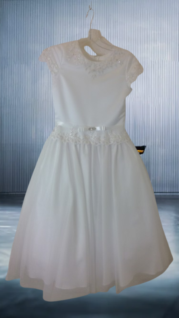 White sleeveless dress for girl for party