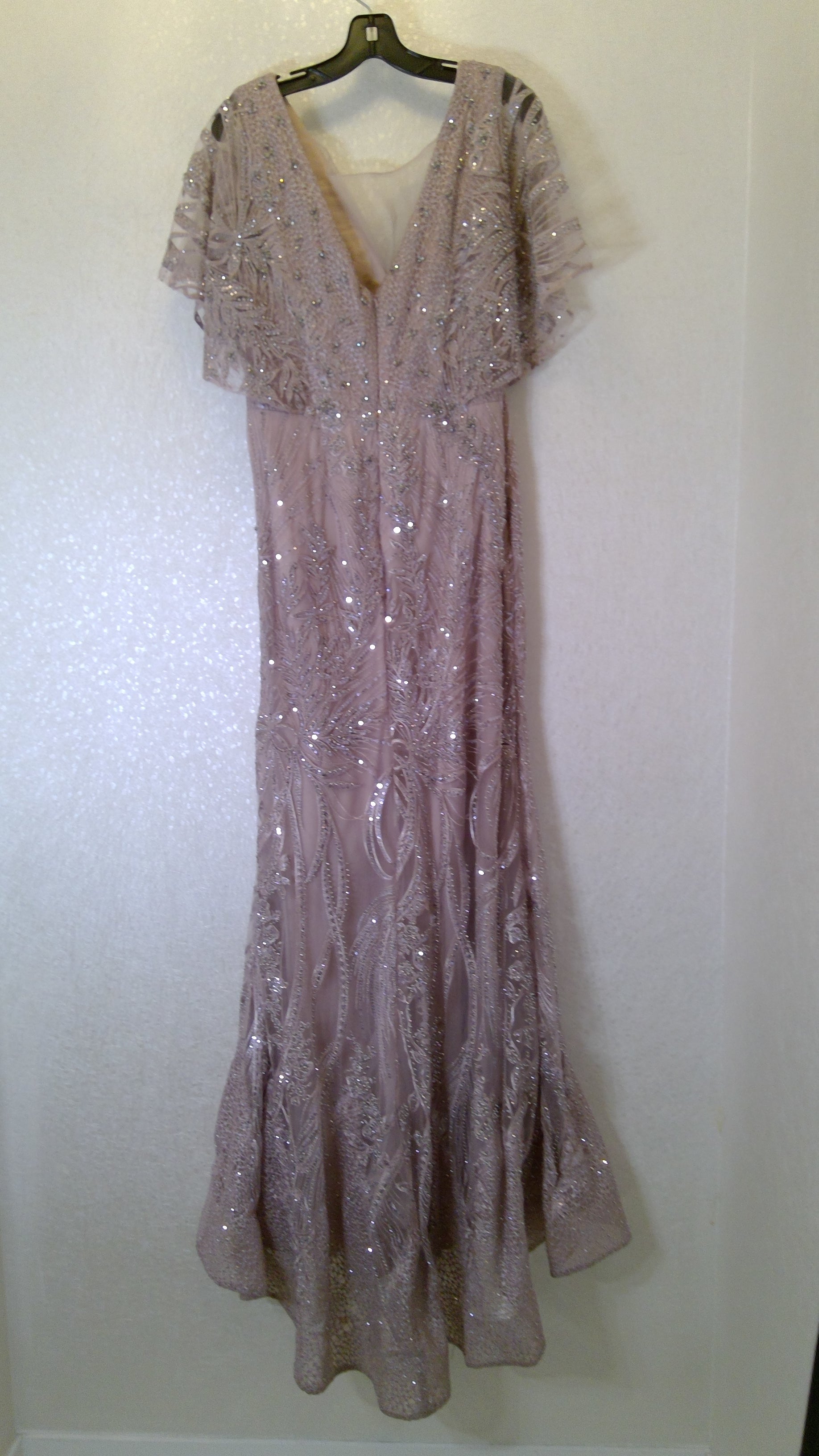 Pink glittery sleeveless dress for party