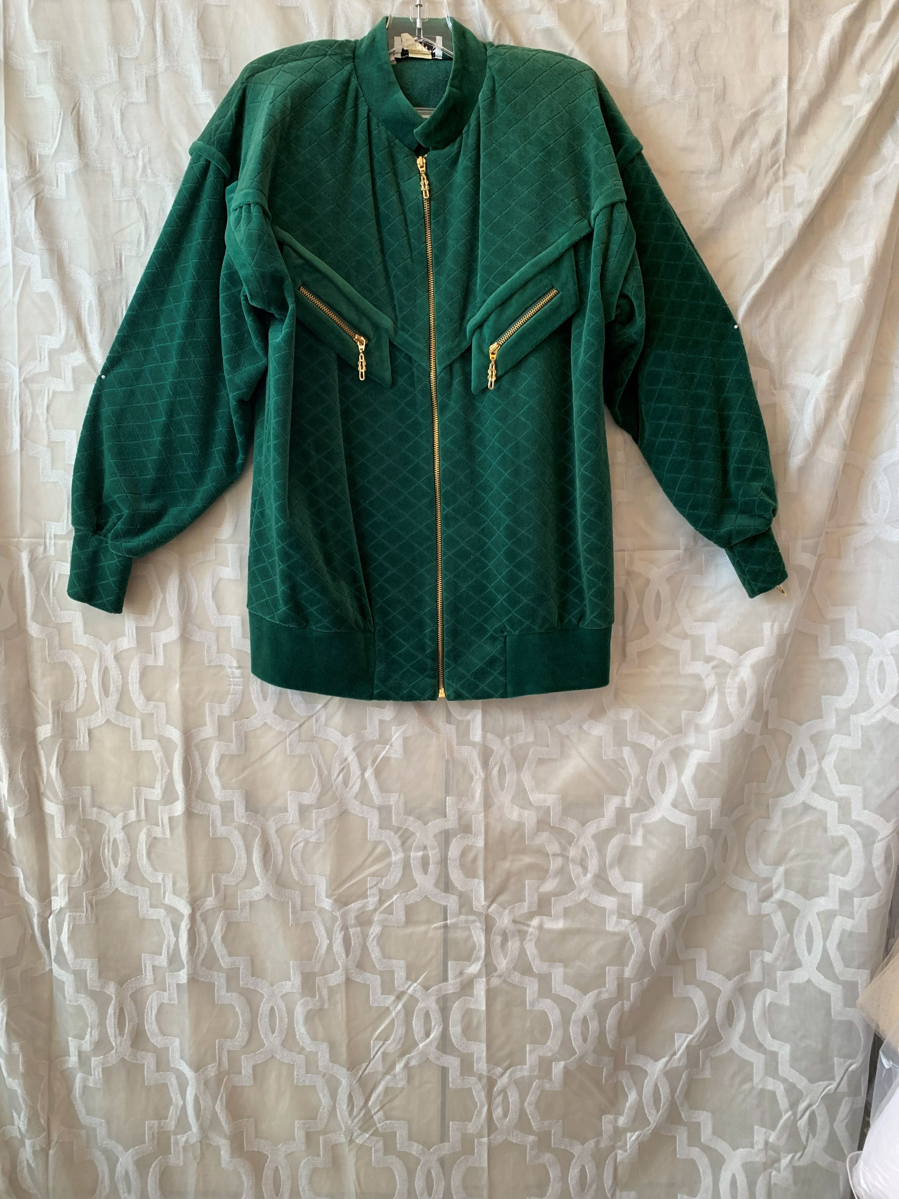 Green quilted jacket and pants set